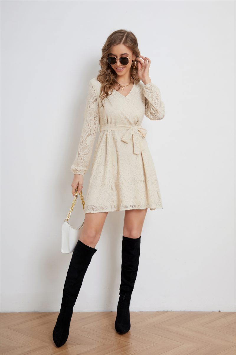 Elegant Lace A-Line Long Sleeve Dress - Image 4