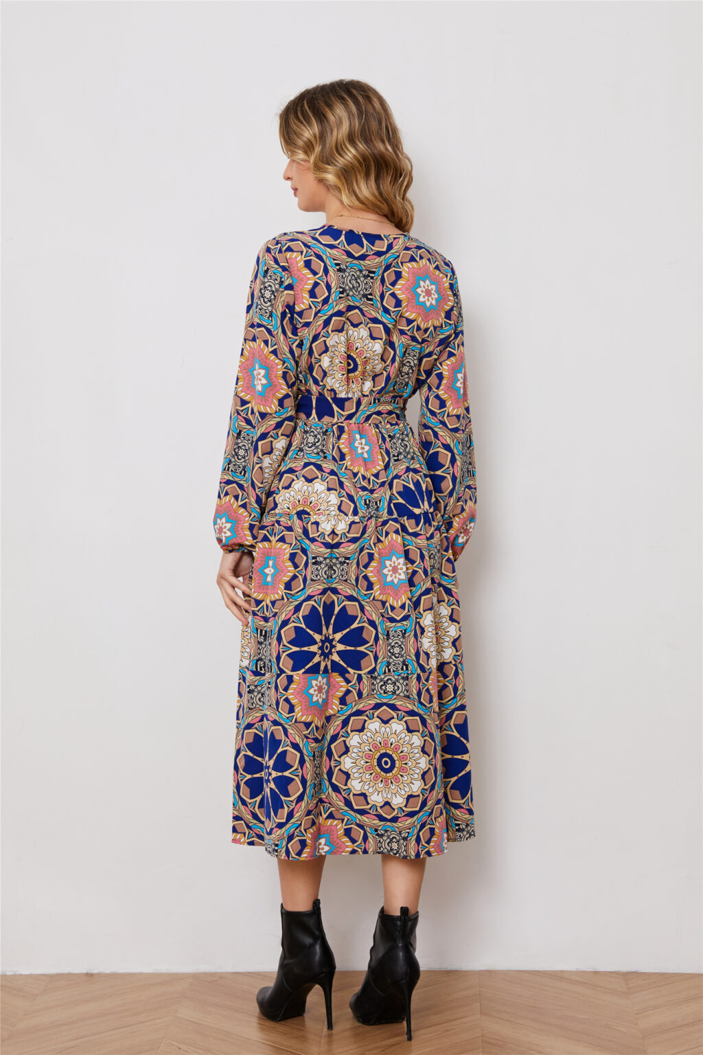 Long Sleeve V-Neck Printed Elegant Dress - Image 3