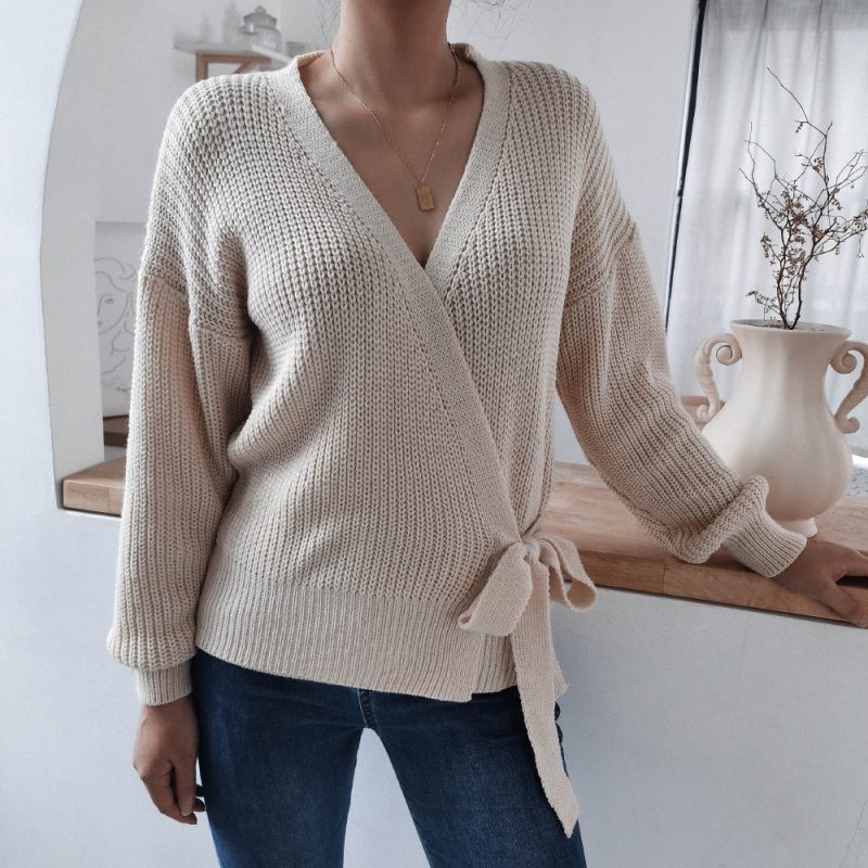 V-neck Knotted Knitwear Sweater - Image 3