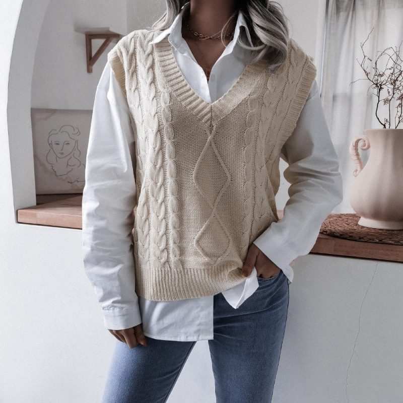 V-neck Twist Knit Vest - Image 3