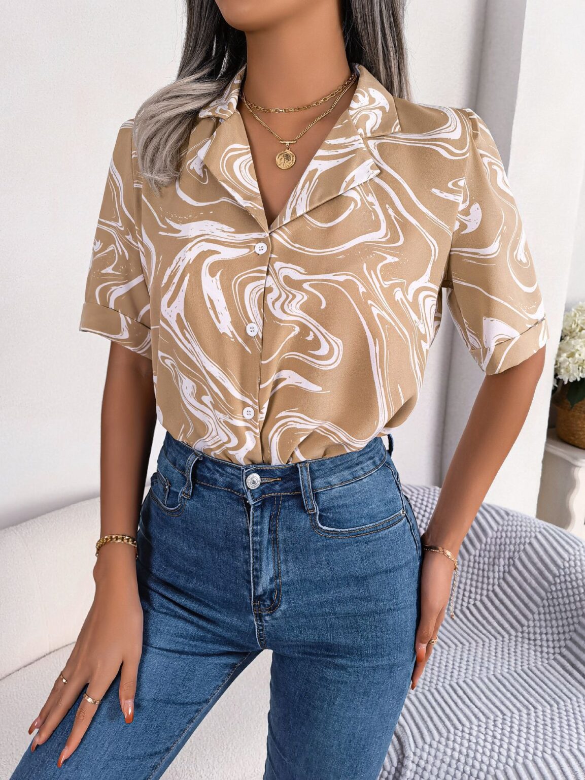 Contrast Color Loose Short Sleeve Shirt - Image 7