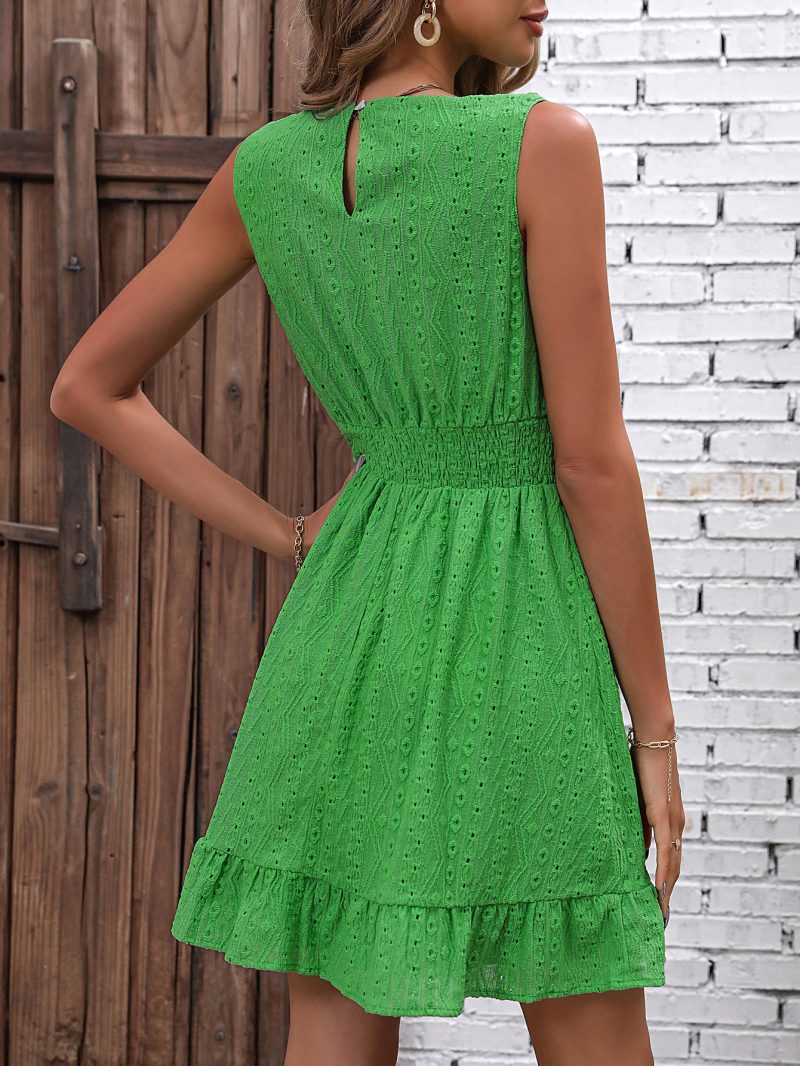 Sleeveless Slimming Dress - Image 3