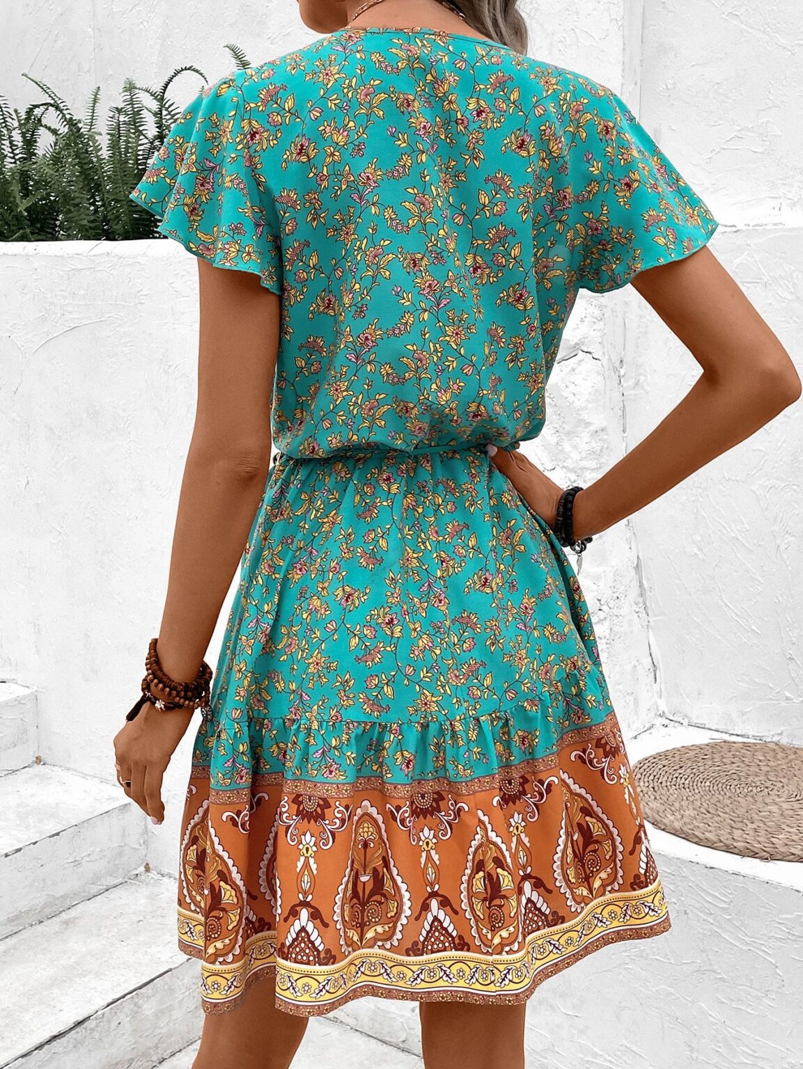 Women's Floral Print Slim Fit V-Neck Dress - Image 2