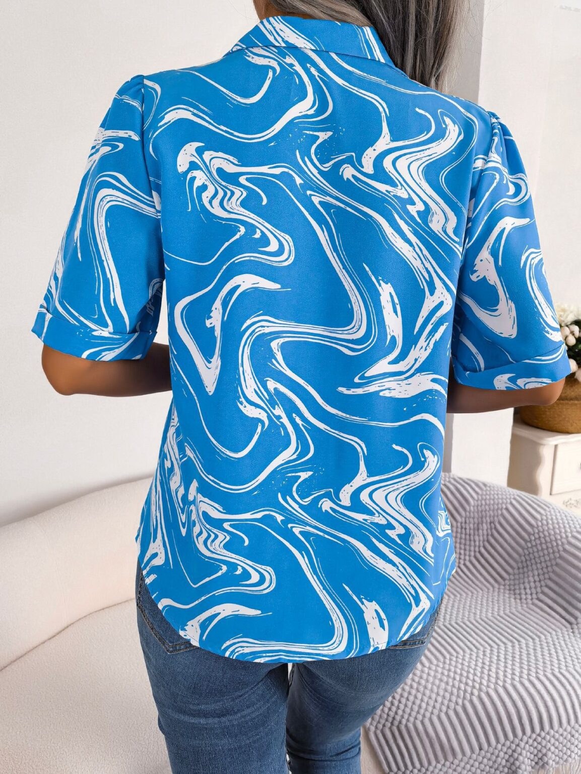 Contrast Color Loose Short Sleeve Shirt - Image 3