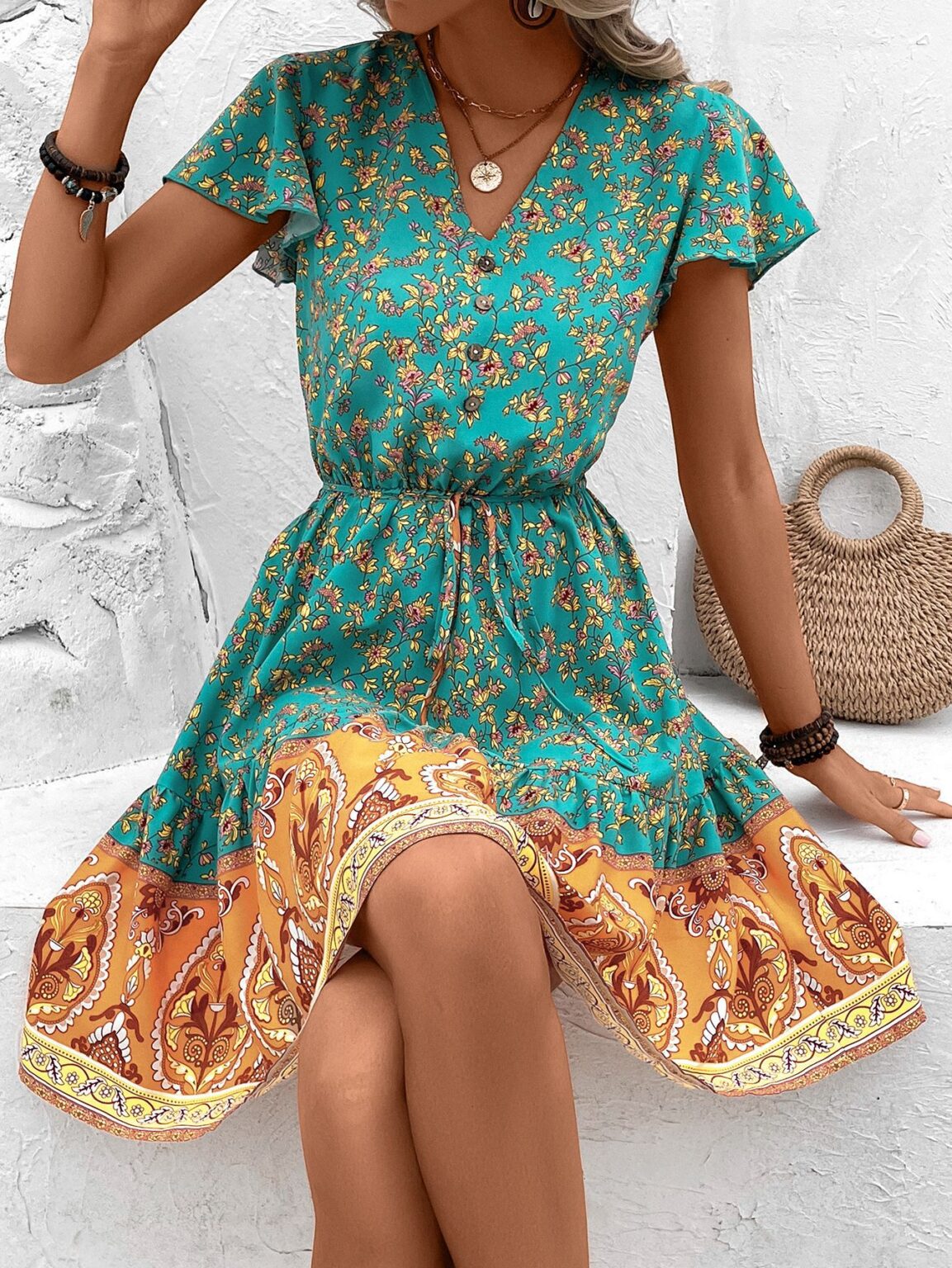 Women's Floral Print Slim Fit V-Neck Dress - Image 3