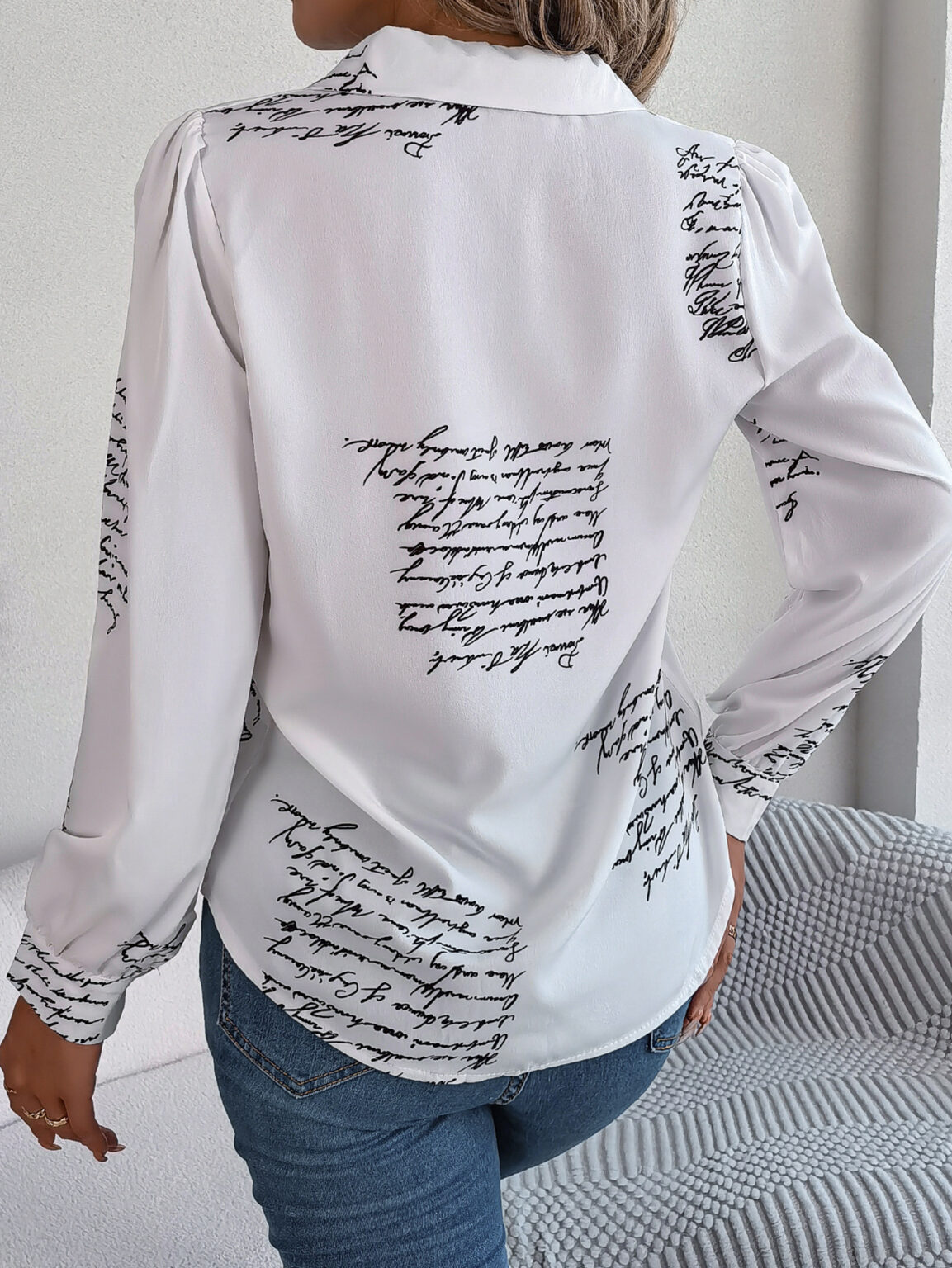 Letter-Embossed Suit Collar Long Sleeve Shirt for Autumn - Image 6