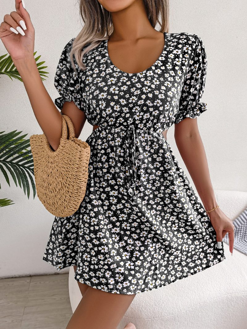 Floral Cutout Short Sleeve Dress - Image 4