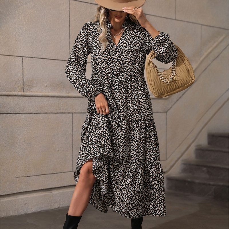 V-Neck Slimming Long Sleeve Dress