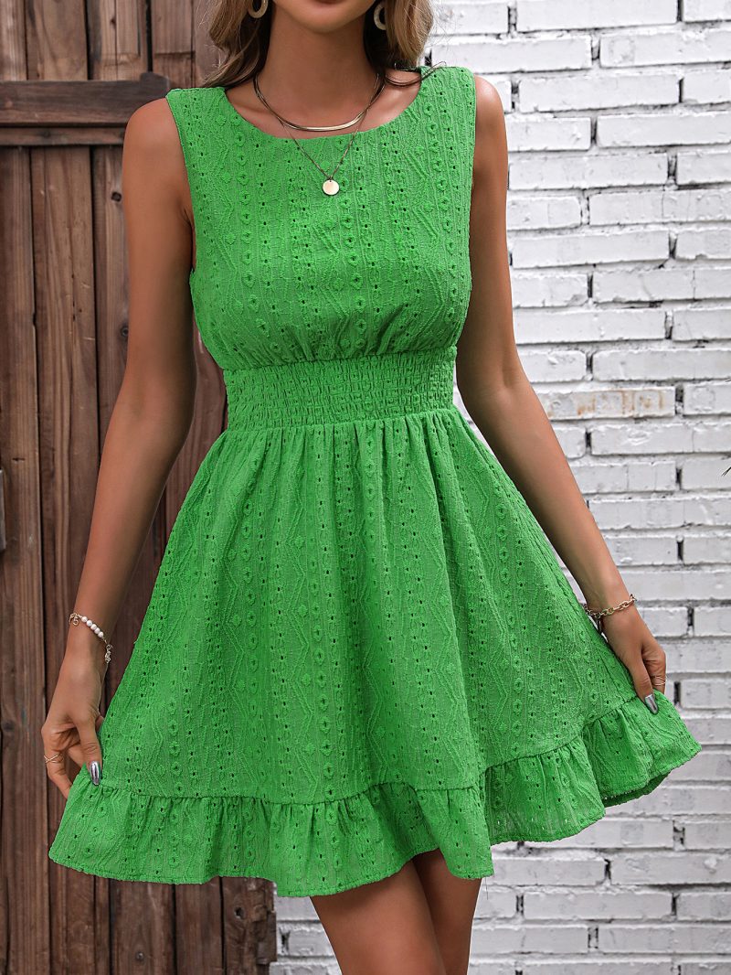 Sleeveless Slimming Dress - Image 5