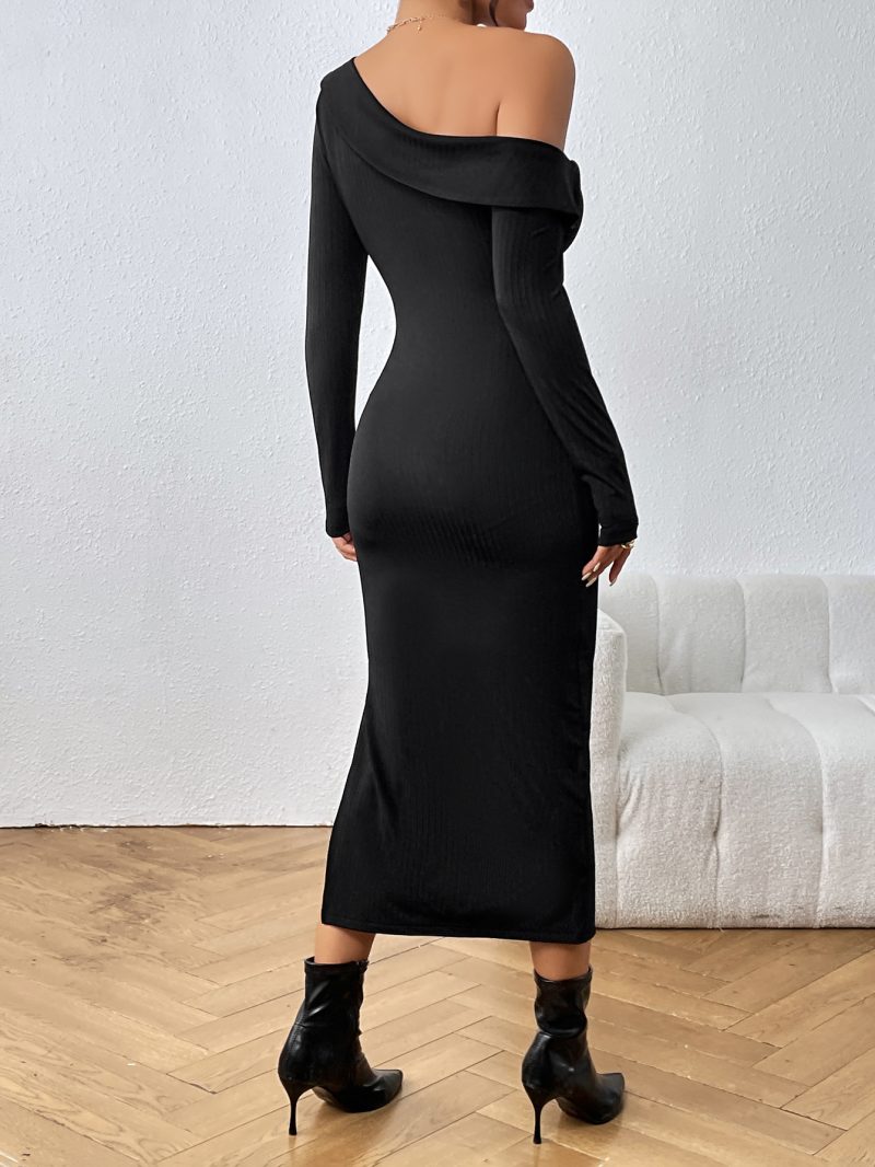 Slim High-Waist Slit Dress with Diagonal Neckline - Image 4