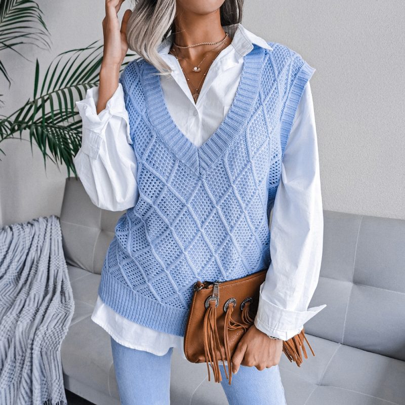 V-neck Rhombus Hollow Vest - Image 3