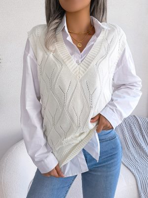 Diamond V-Neck Knitted Vest