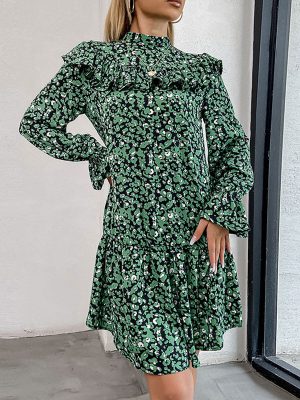 Retro Green Puff Sleeve Dress – Elegant Autumn Style