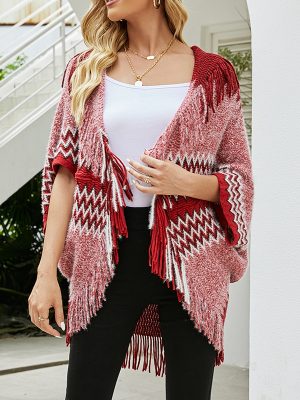 Chic Tassel Hem Knitted Cape Shawl