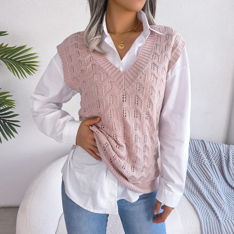 Wavy V-Neck Knitted Vest for Women - Image 2