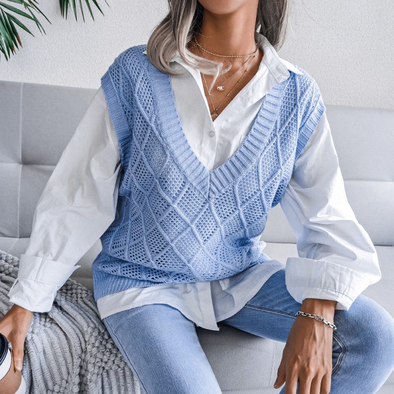 V-neck Rhombus Hollow Vest - Image 8