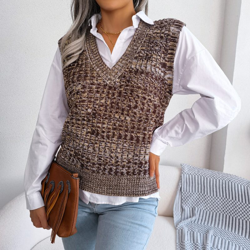 Color Twist V-Neck Sweater Vest - Image 10