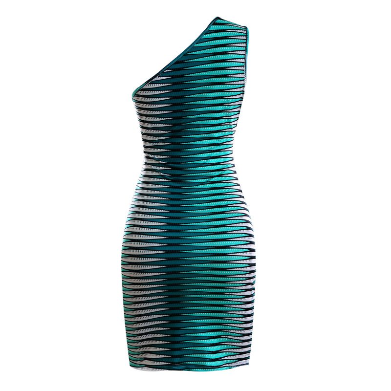 Chic Summer Sloping Shoulder Dress - Image 5