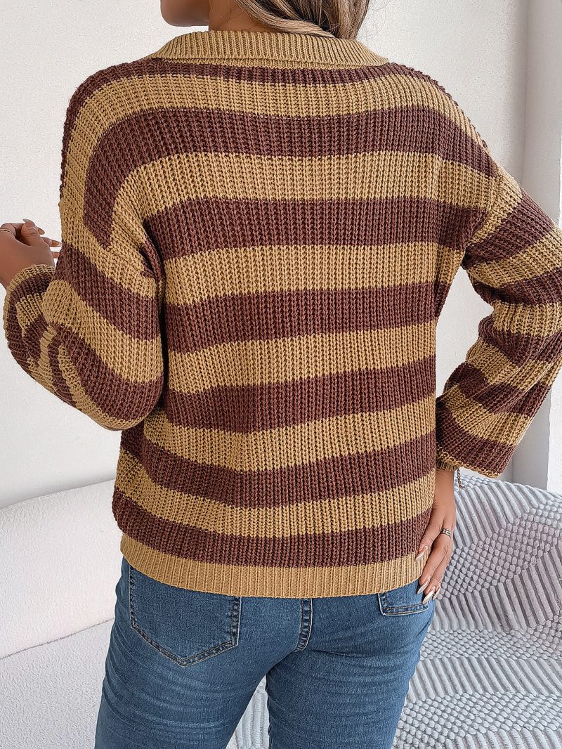 Contrast Color Collared Knit Sweater - Image 5