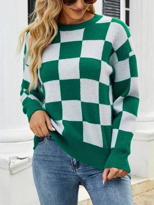 Square Plaid Women’s Sweater