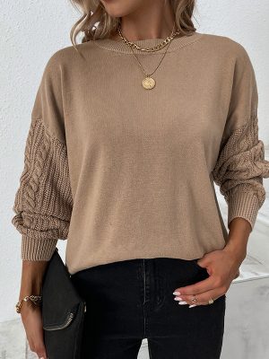 Women’s Solid Color Cable-Knit Sweater