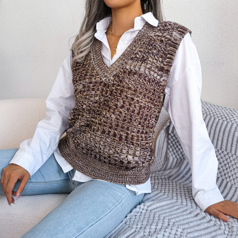 Color Twist V-Neck Sweater Vest - Image 2