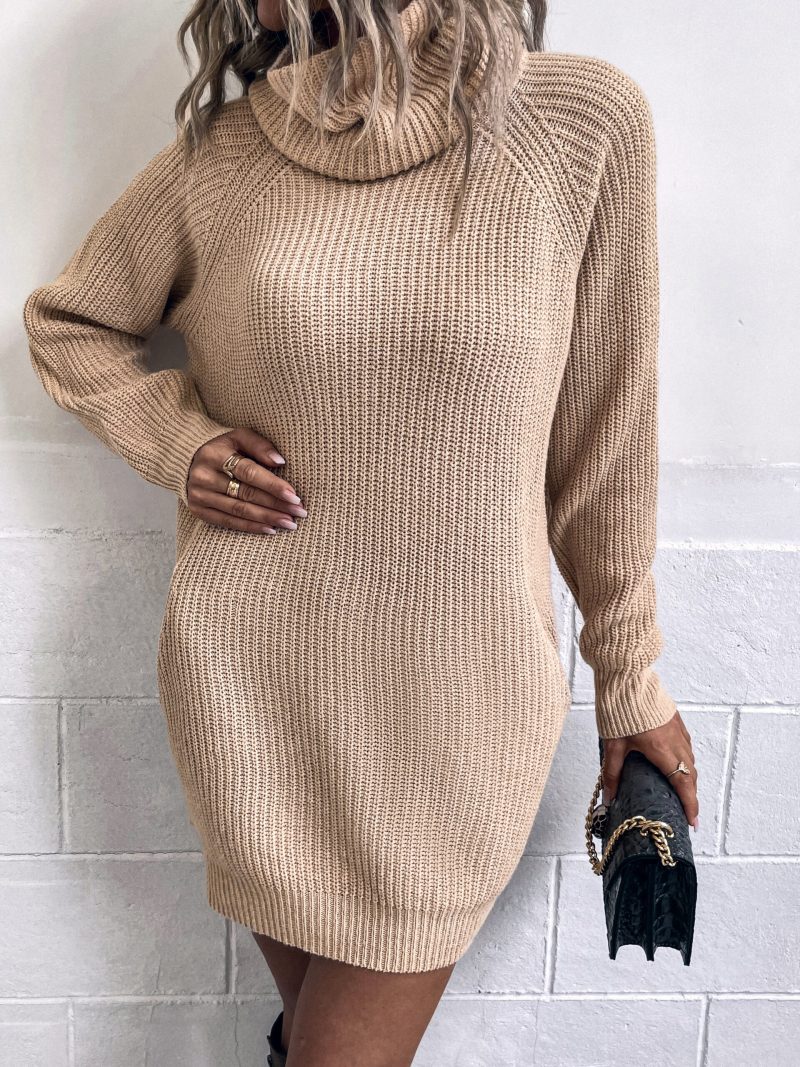 Two-Collared Knitted Dress - Image 3