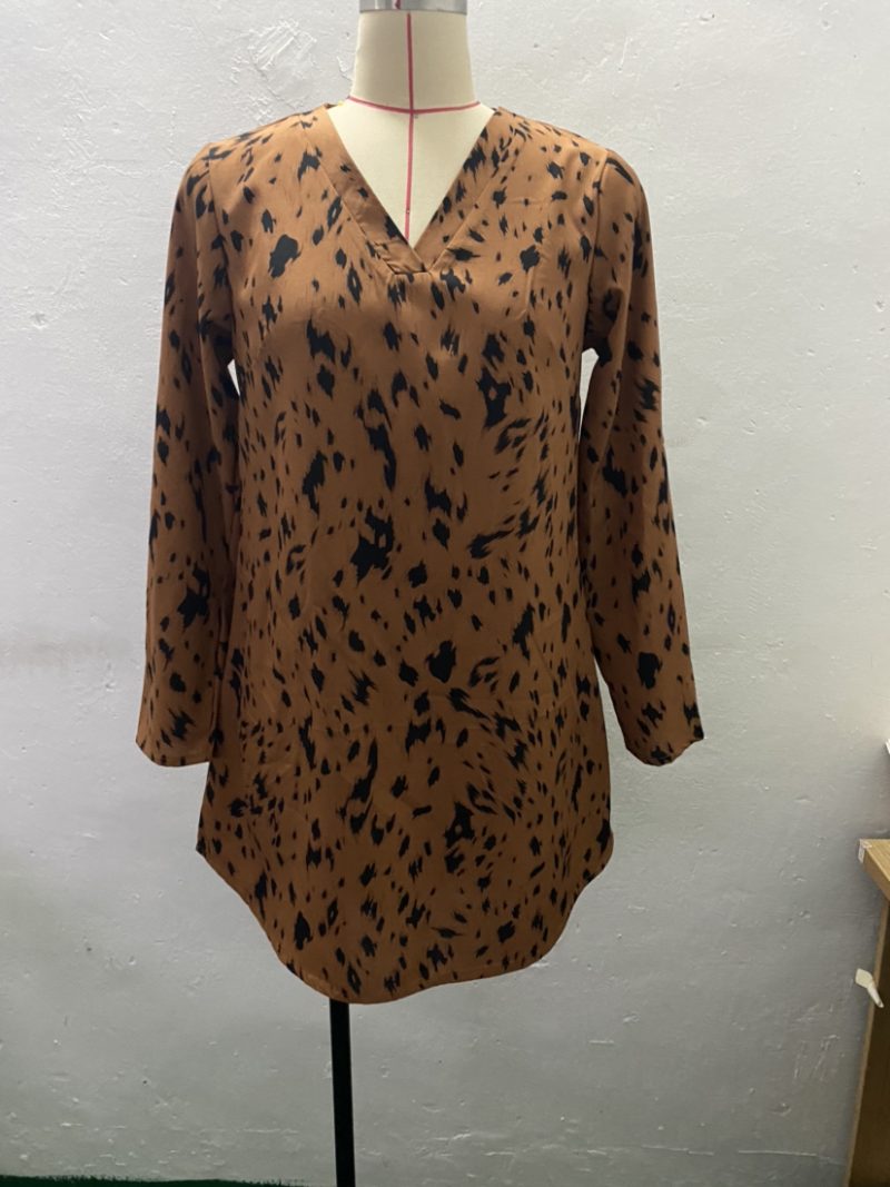 Classic Women's Suit with Long Sleeve Waist Dress - Image 6