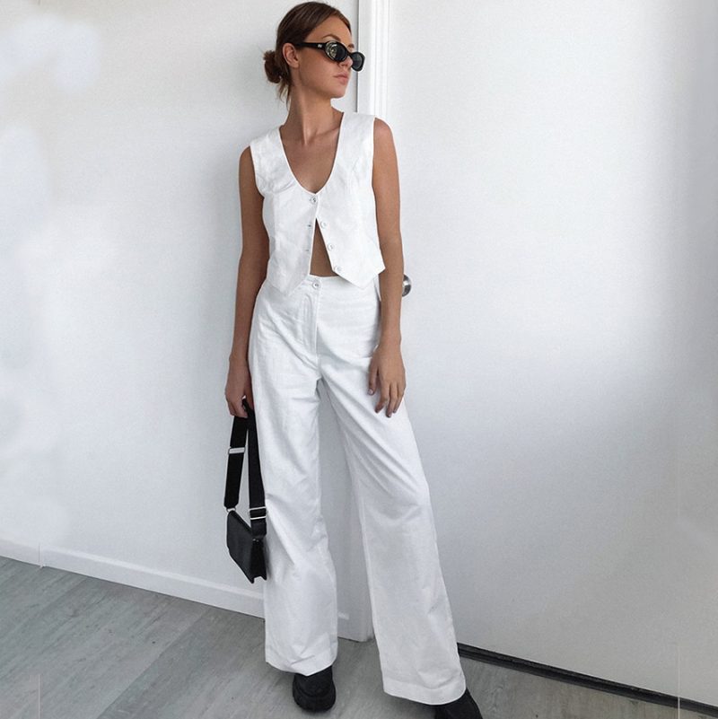 White V-Collar Slim Vest Trousers 2-Piece - Image 3
