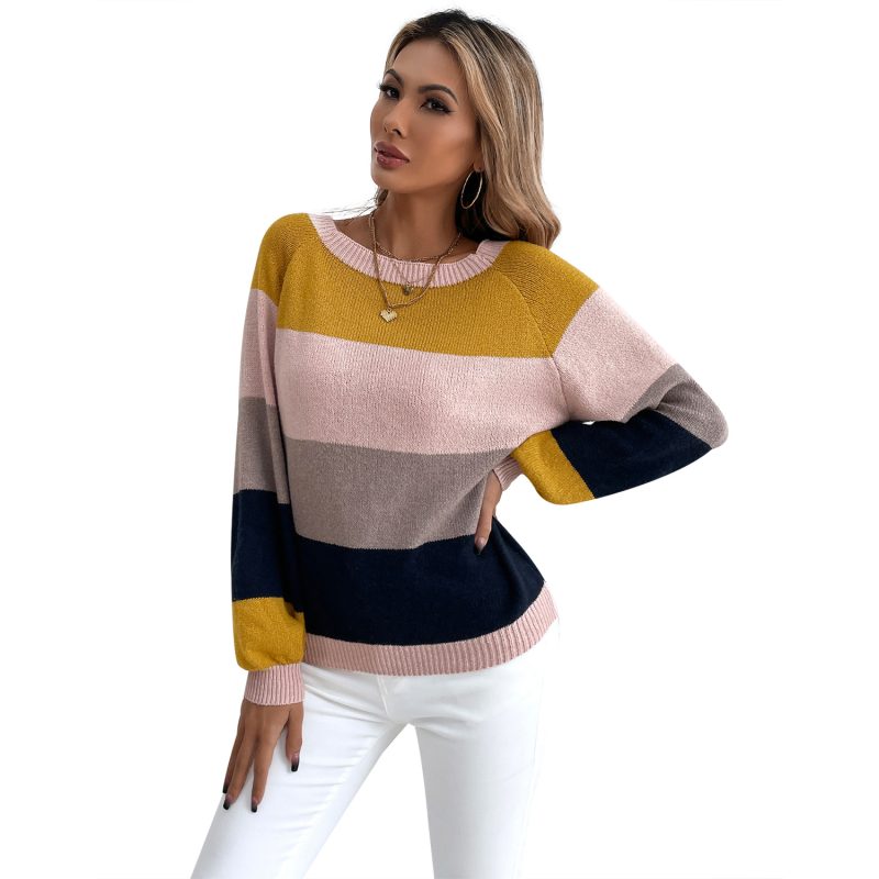Loose Round Neck Pullover Sweater - Image 3