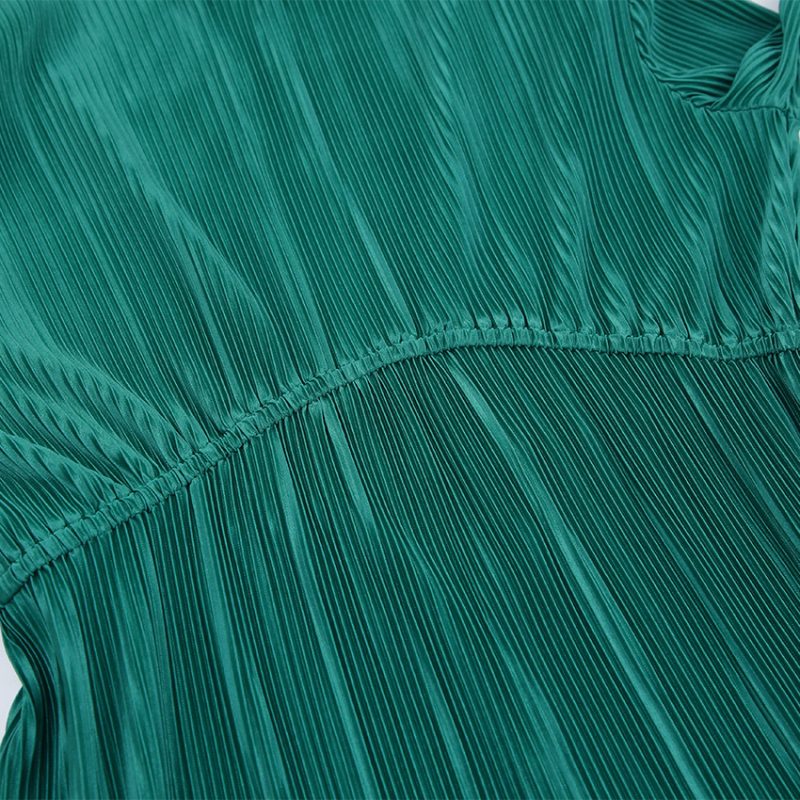 Elegant Backless Maxi Dress - Image 7