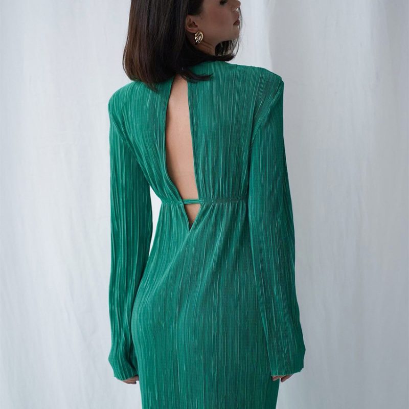 Elegant Backless Maxi Dress - Image 3