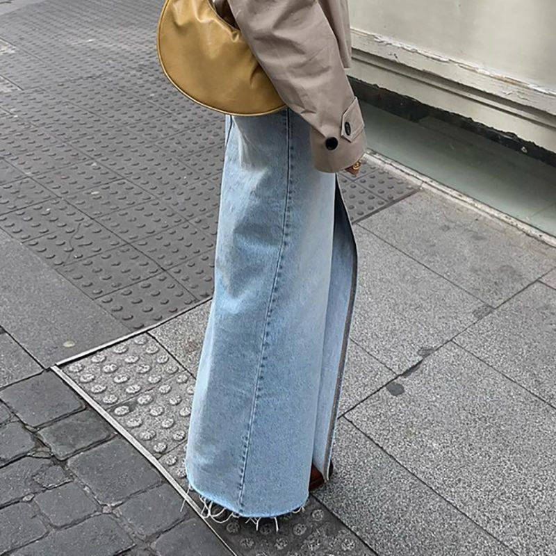 Retro Washed High Waist Slit Denim Skirt - Image 3