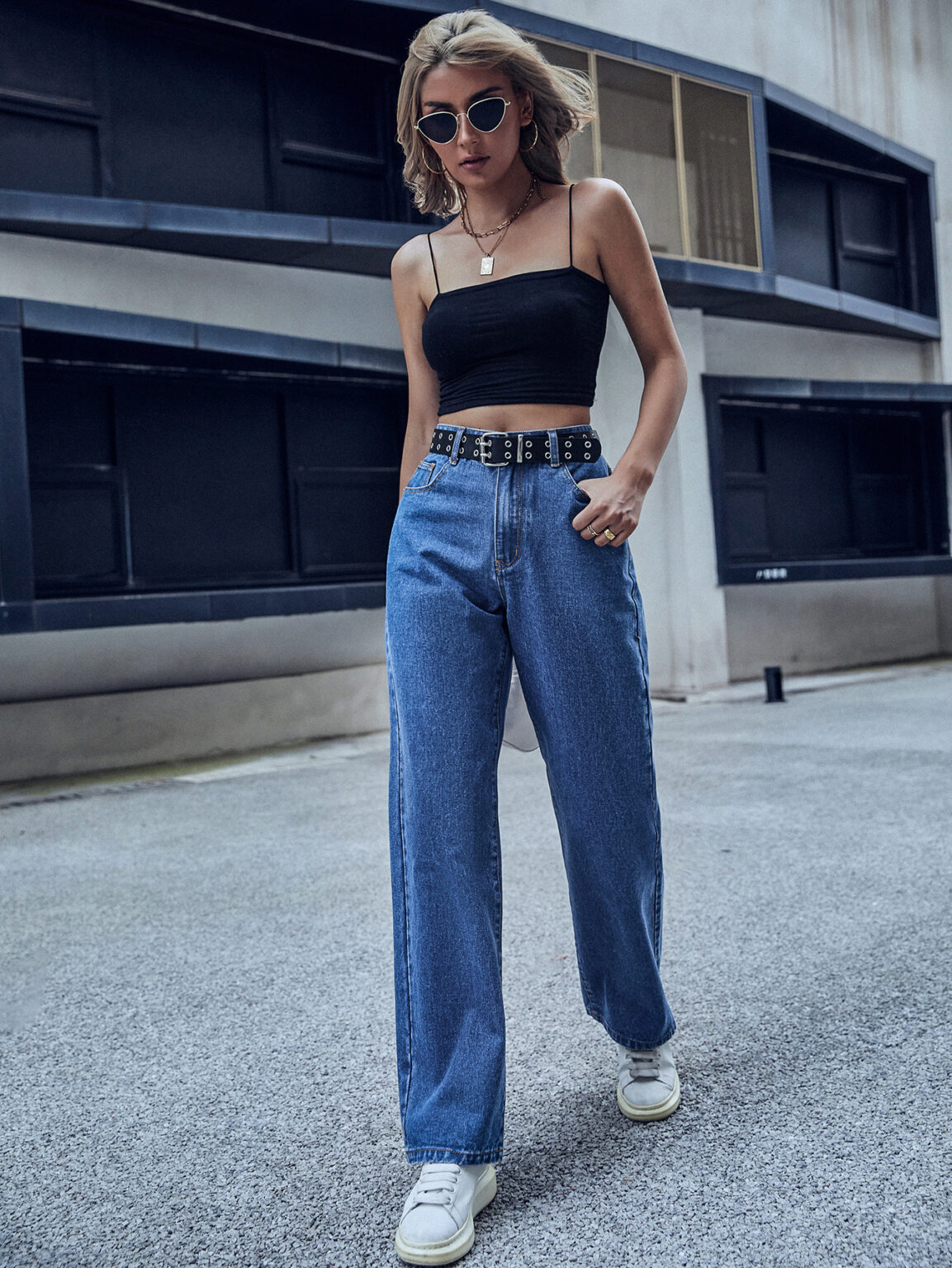 High Waist Straight Leg Jeans - Image 3