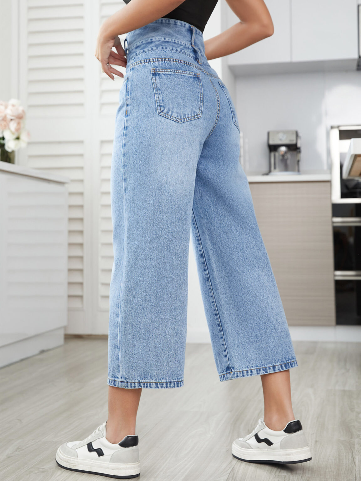 Straight High Waist Cropped Denim Pants - Image 4