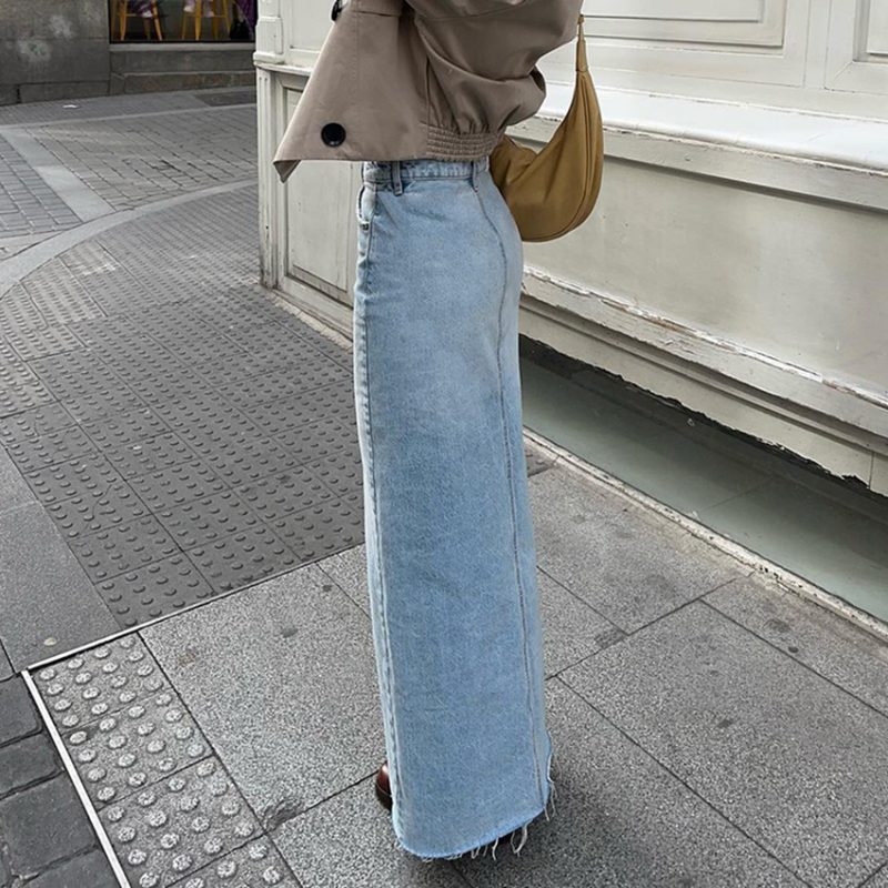 Retro Washed High Waist Slit Denim Skirt - Image 4
