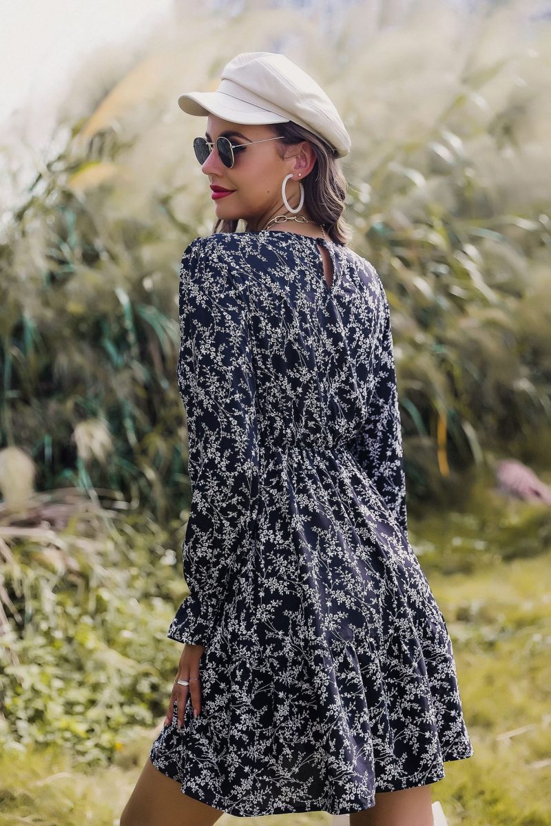 Printed Round Neck Long Sleeve Dress for Autumn - Image 5