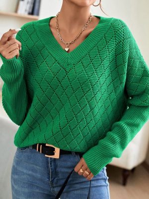 Simple Solid Color Loose Knitted Sweater