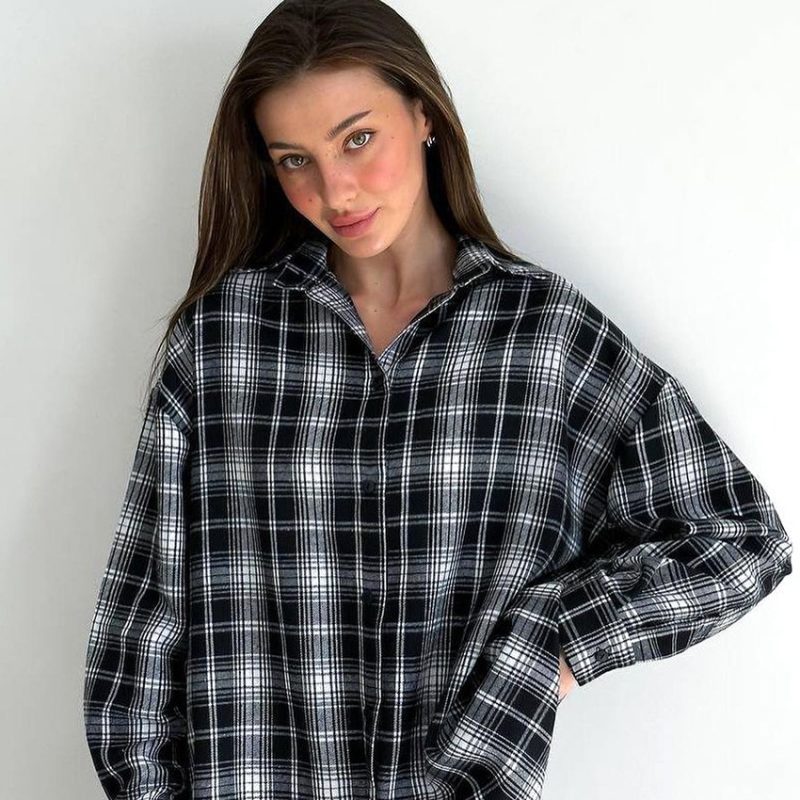 Retro Lapels Long Sleeve Plaid Shirt - Image 3