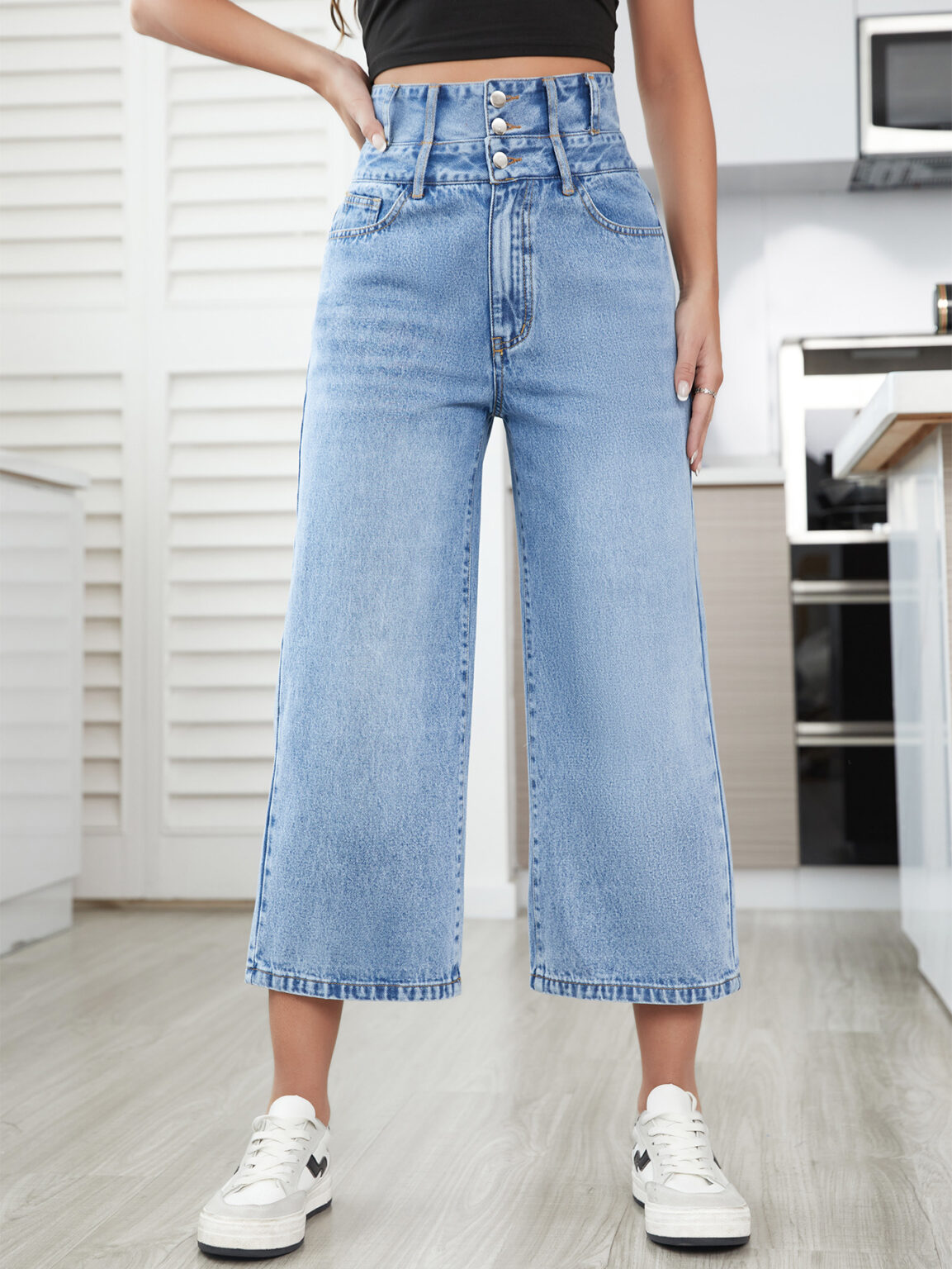 Straight High Waist Cropped Denim Pants - Image 3