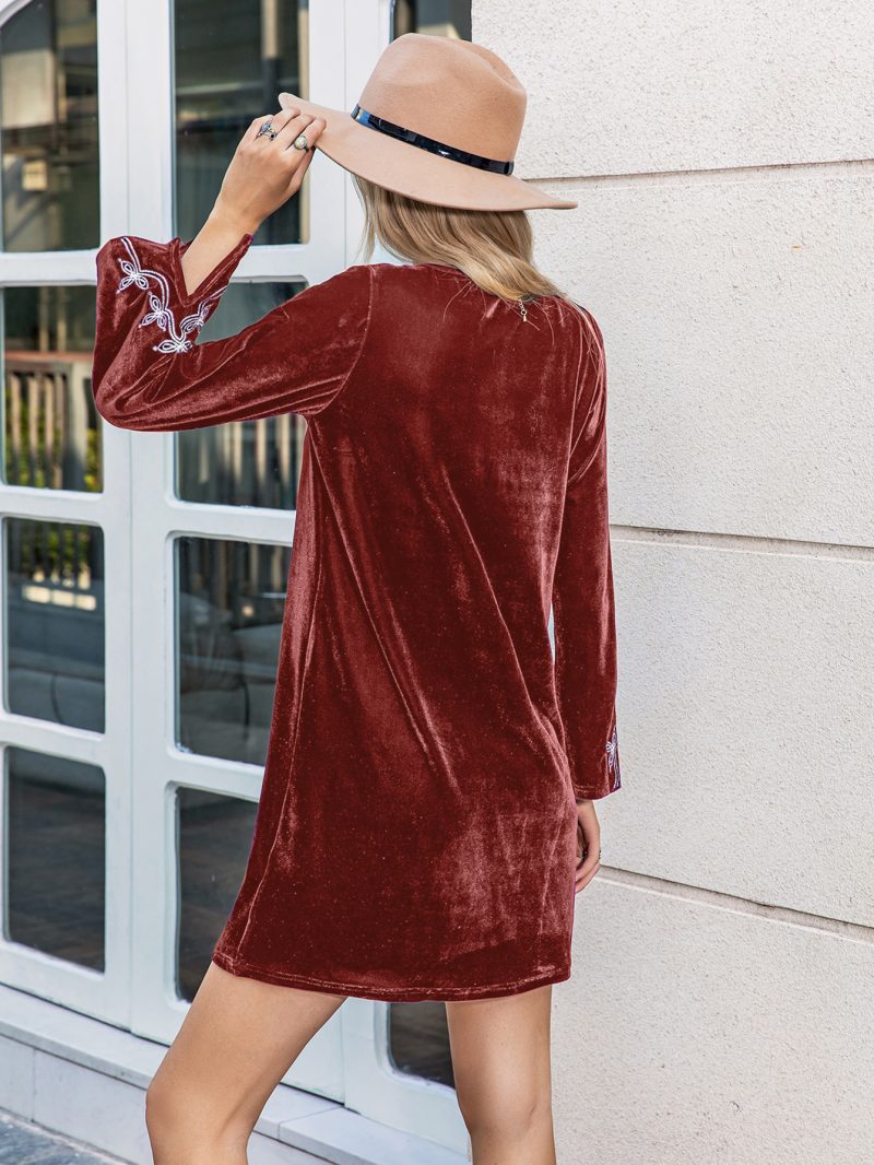 Luxurious Women's Celebrity-Inspired Dress - Image 4