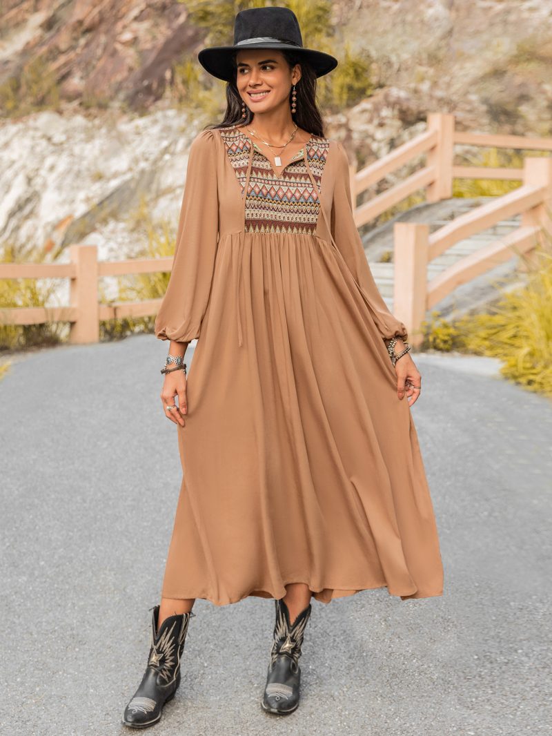 Timeless Elegance: Middle East-inspired Long Sleeve Solid Color Dress for Autumn - Image 5