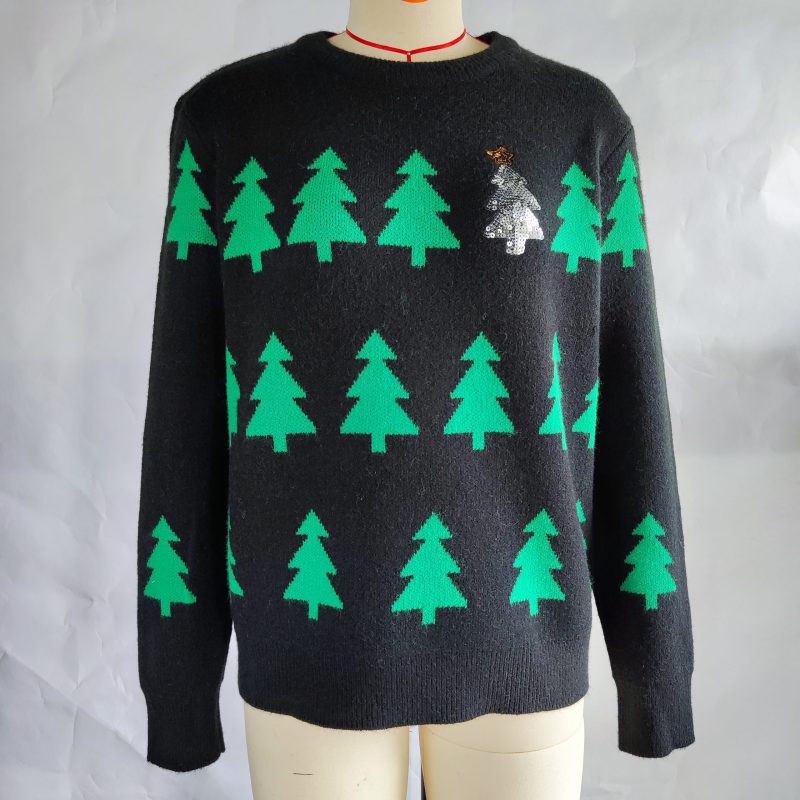 Christmas Tree Jacquard Pullover - Image 11