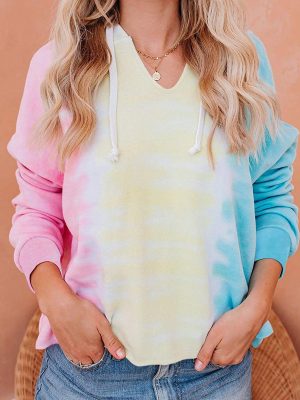 Tie-Dyed Hooded Sweater Top