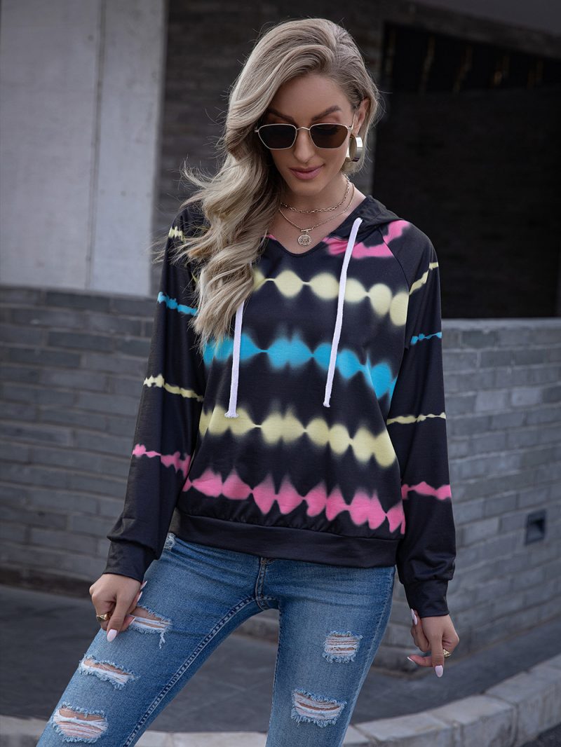 Tie-Dyed Hooded Sweater: Cozy Gradient Color Top - Image 5