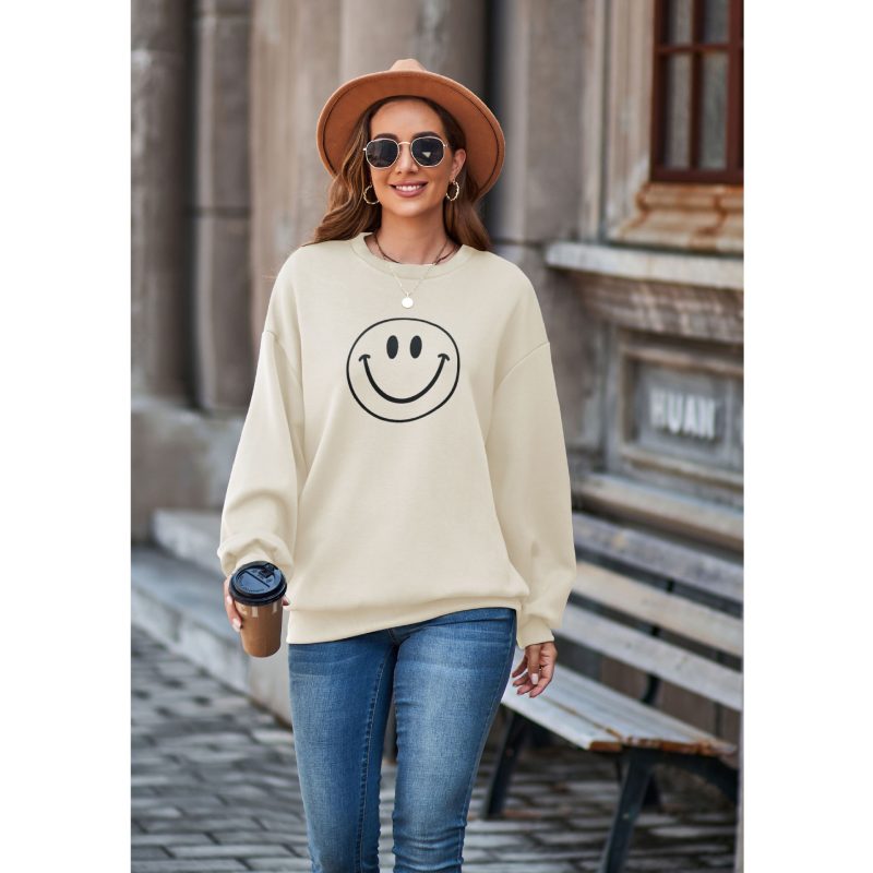 Smiley Sweatshirt with Round Neck and Drop Shoulder for Autumn/Winter - Image 5