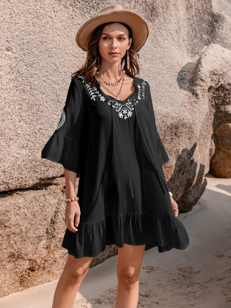 French Royal Open Collar Blouse Embroidered Home Wear Dress - Image 3
