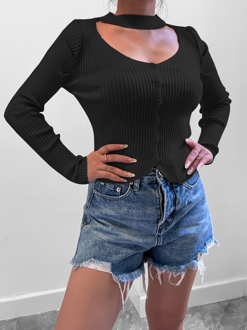 Single-Row Multi-Buckle Knitwear for Women in Autumn/Winte - Image 5
