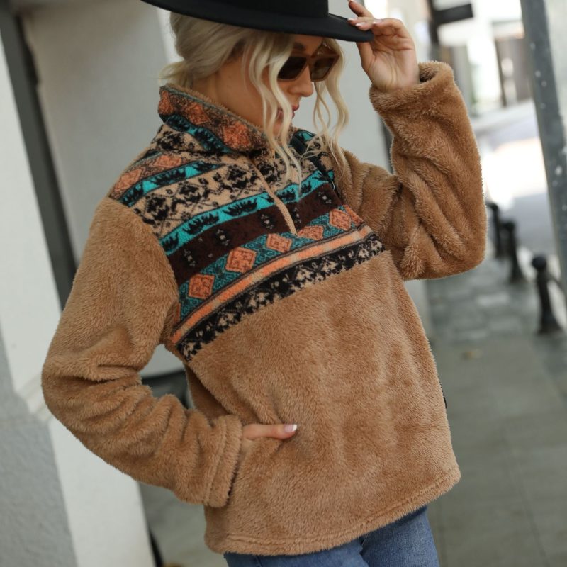 Multicolor Geometric Abstract Plush Pullover - Image 3