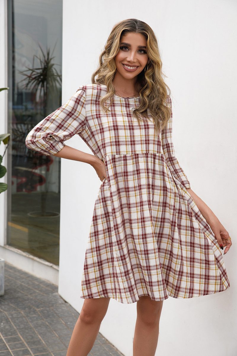 Loose Plaid Round Neck Printed Dress - Image 4